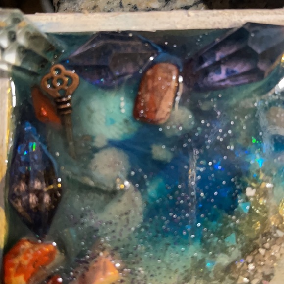 Resin under the sea trinket dish - Picture 2 of 3